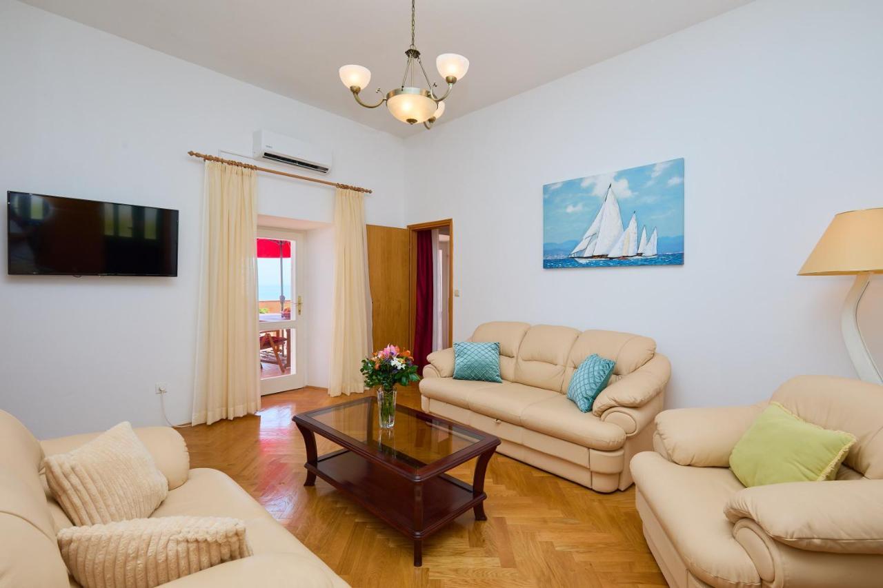 Apartman Ani มลินี ภายนอก รูปภาพ